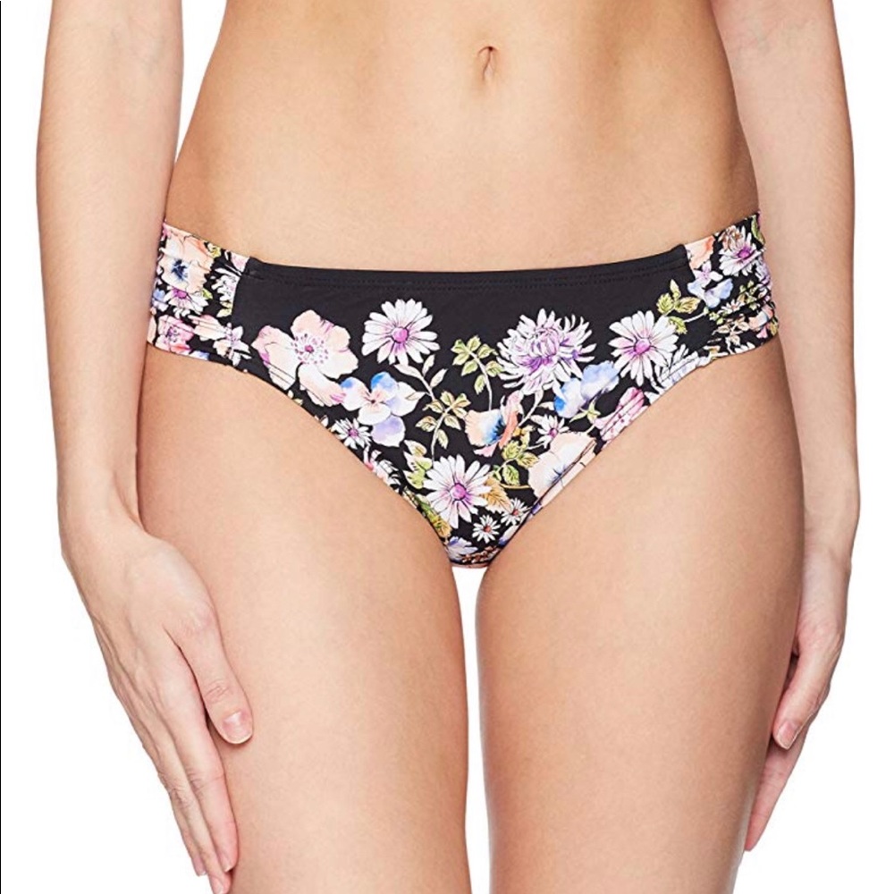 Kenneth Cole Reaction Romance bikini bottoms